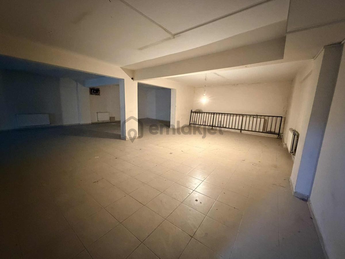 Kağıthane'de Kiralık 2 Katlı Ofis - 13