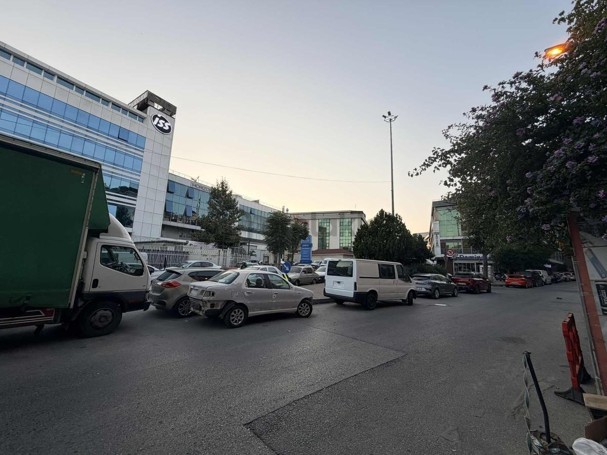 Kağıthane'de Kiralık 2 Katlı Ofis - 3