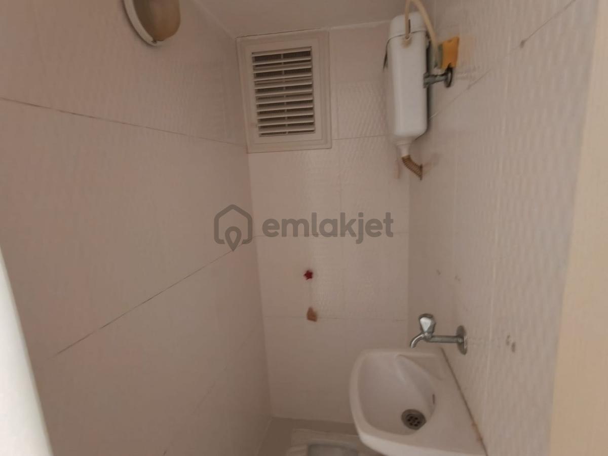 Asansör Emlaktan Satılık Arakat Doğalgazlı Balkonlu Kupon Daire - 21