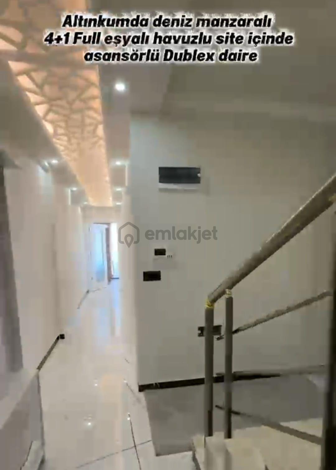 Didim Efeler Mahallesi'nde 4+1 Havuzlu Sitede Dubleks Daire - 6