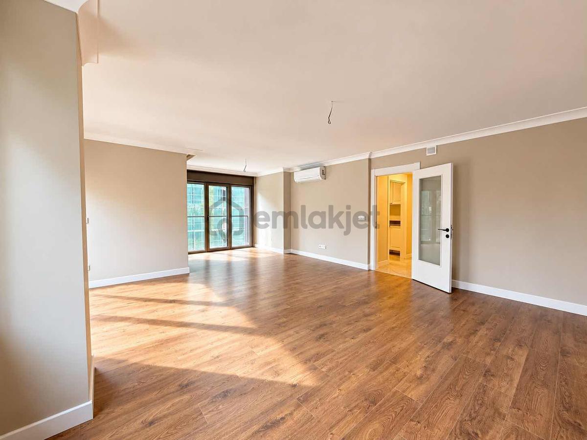 Erenköy Bağdat Cd. Yakını Satılık 3+1 Sıfır Daire 111m² Net - 45