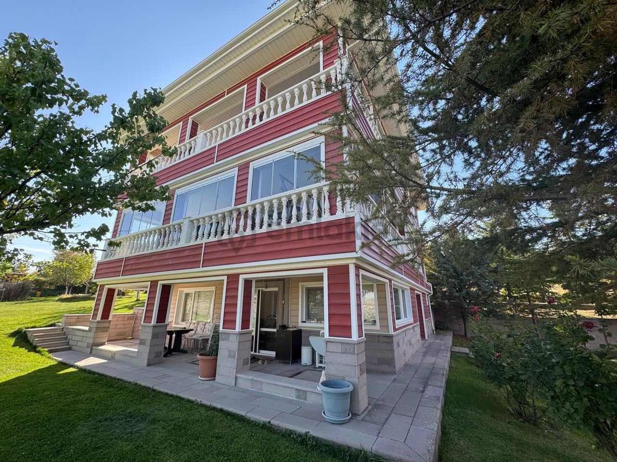 Ayaş Başbereket Satılık 5+2 Villa