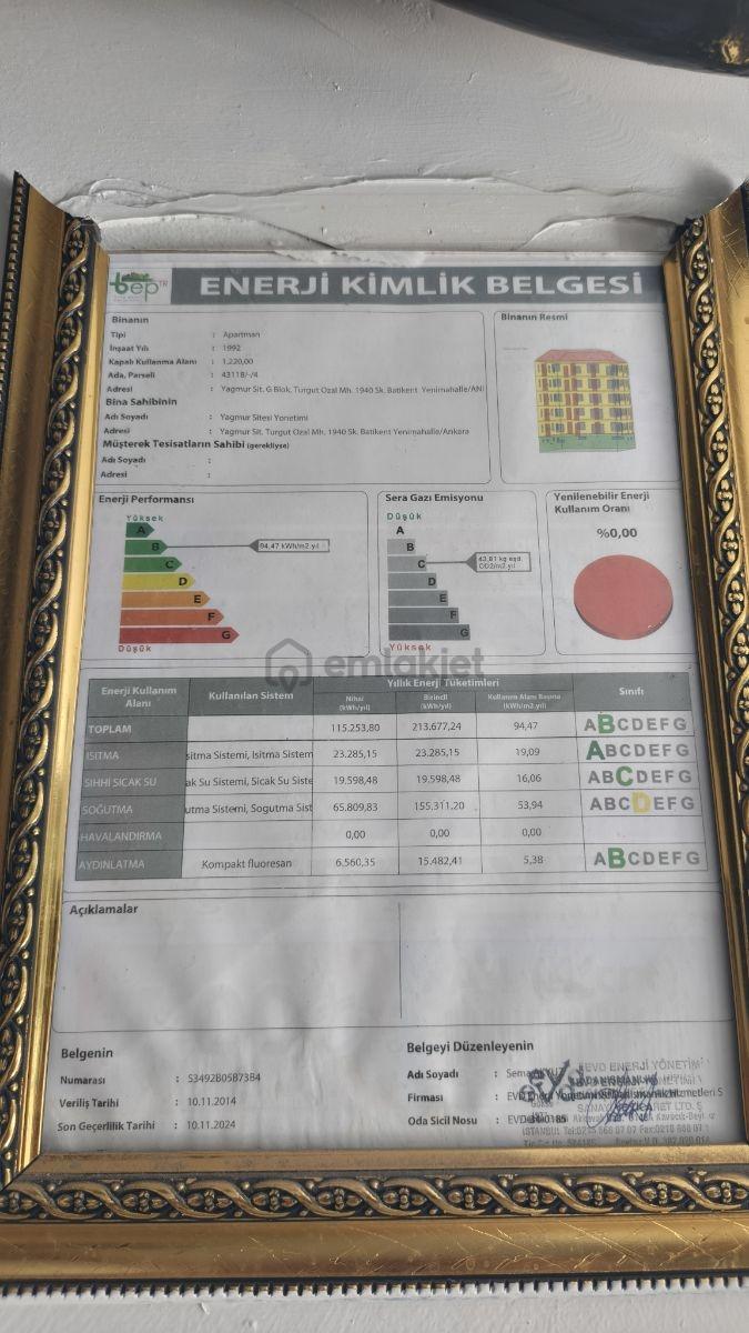 Batıkent'te B Enerji Sınıfı Satılık 3+1 Arakat Daire - 30