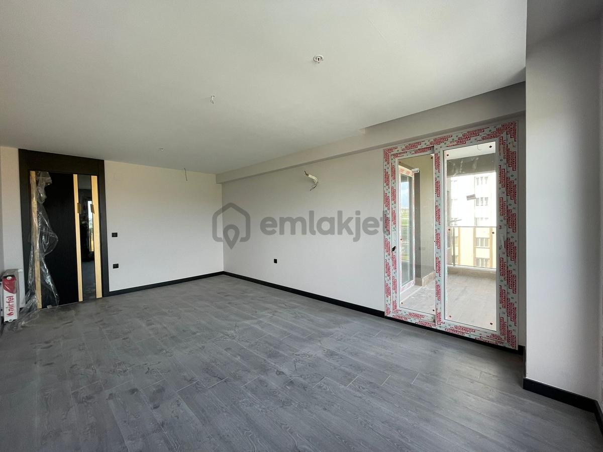 Bir Sitede Bulabileceğiniz Her Şey Burada ! Florya Royal'de 3+1 - 4