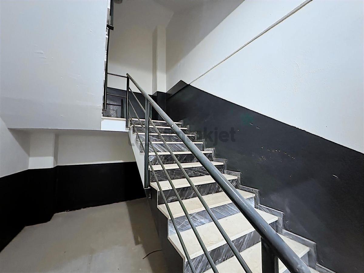 Veliköy Osb 'de 3600 M2 Kullanıma Hazır Bina - 15