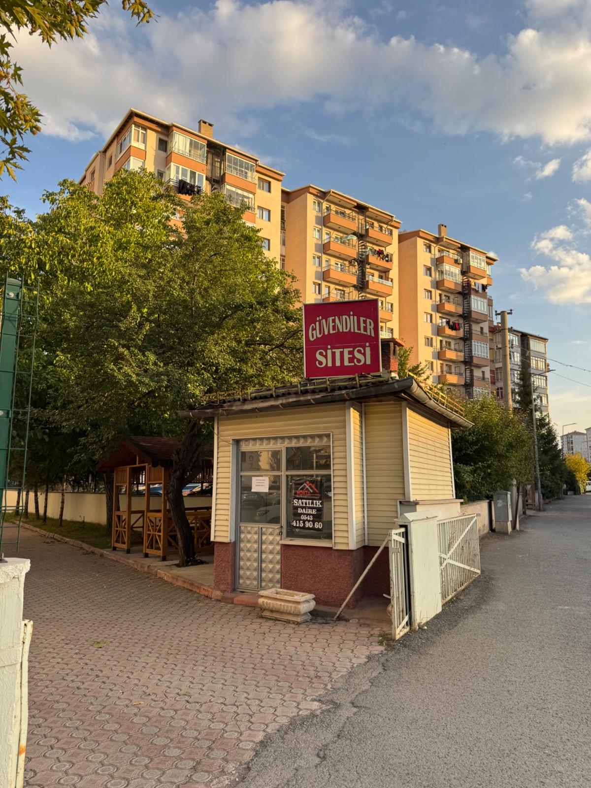 Sahibinden Güvendiler Sitesinde Kiralık Daire - 19