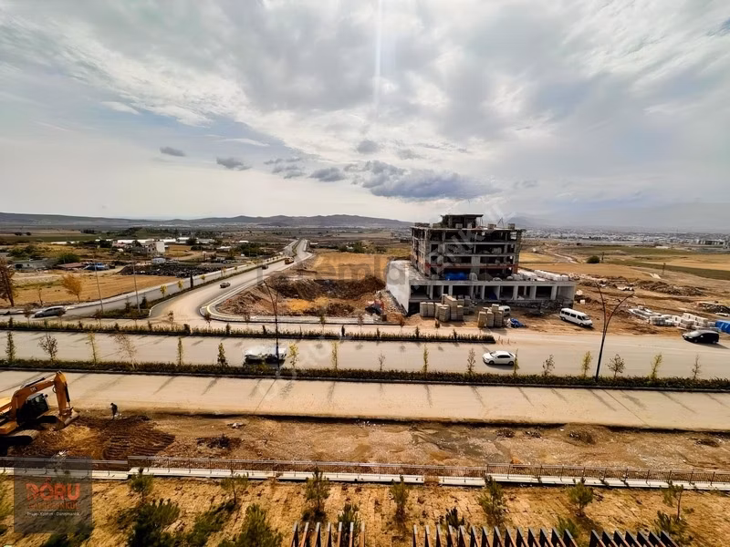 Güneşevlerde Sıfır 3+1 Anayol Üzeri Kiralık Daire - 19