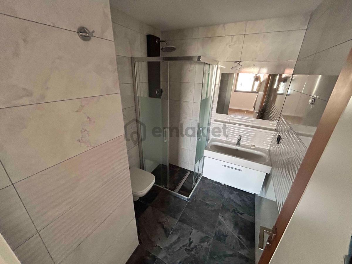 Karşıyaka İskele Çaprazı Yeni Binada 4 Üncü Kat 3+1 Daire - 12