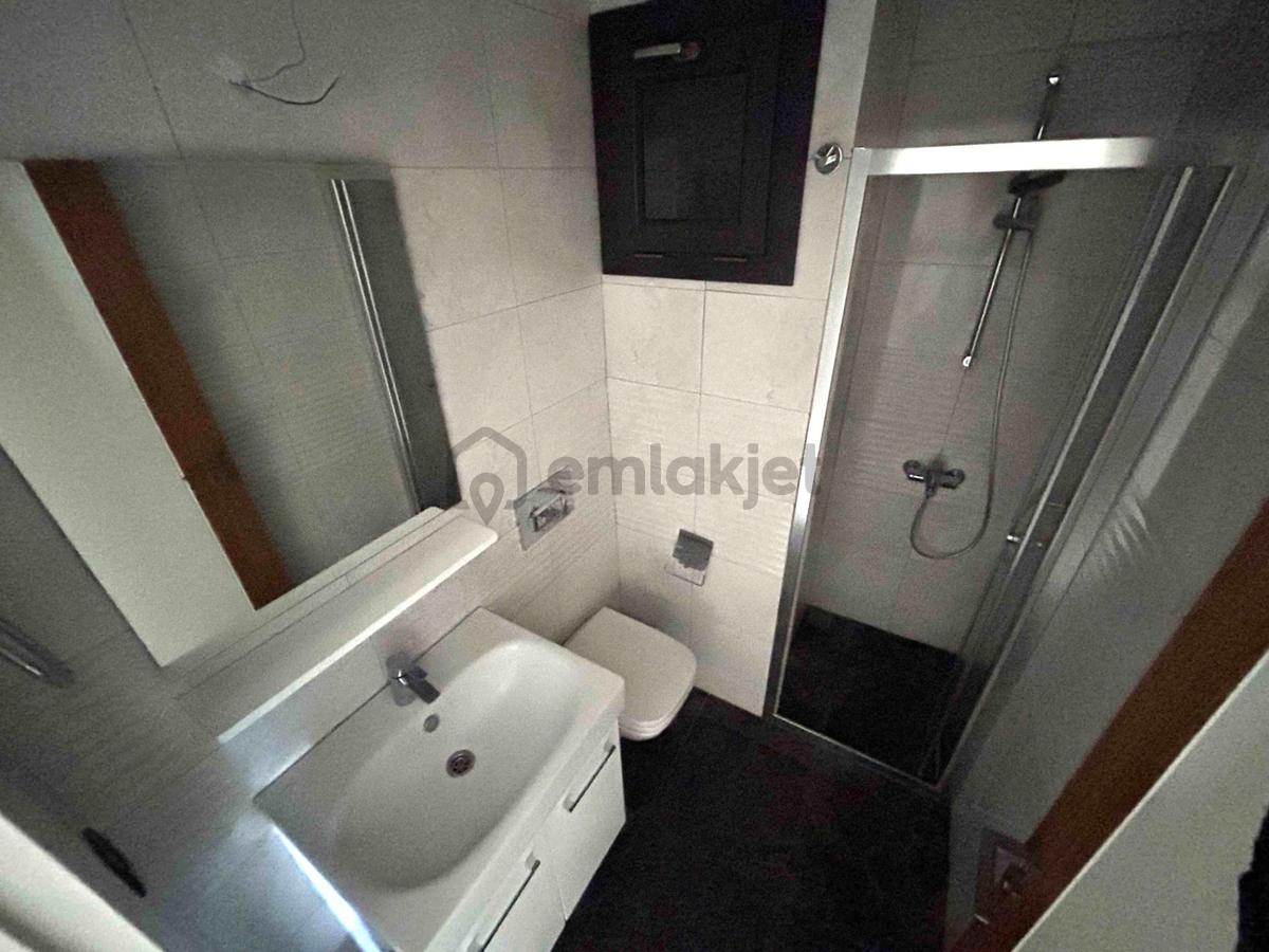 Karşıyaka İskele Çaprazı Yeni Binada 4 Üncü Kat 3+1 Daire - 20
