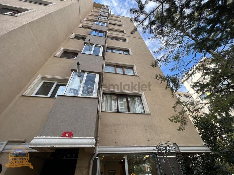Sahrayıcedit'te Merkezi Konumda 20 M2 Geniş Cephe Dükkan - 11