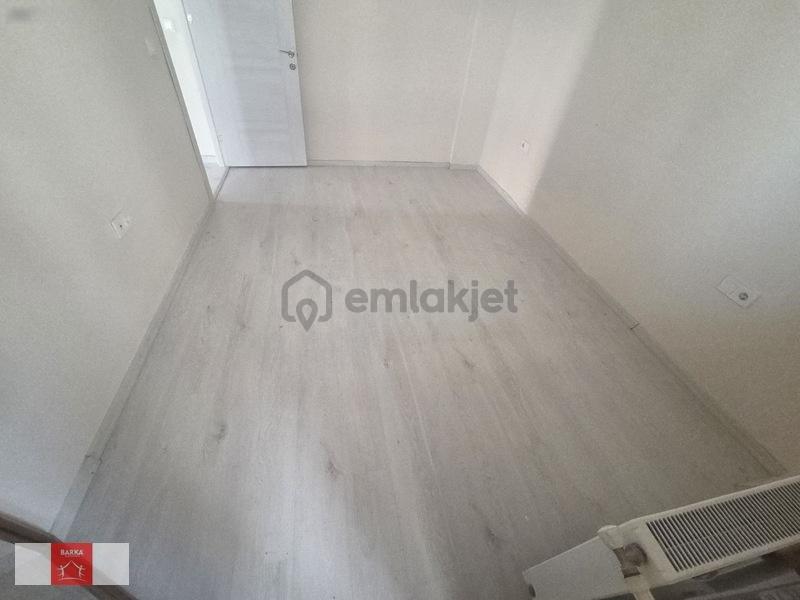 Bornova Işıkkent Sitesi 2+1 Otoparklı Doğalgazlı - 26