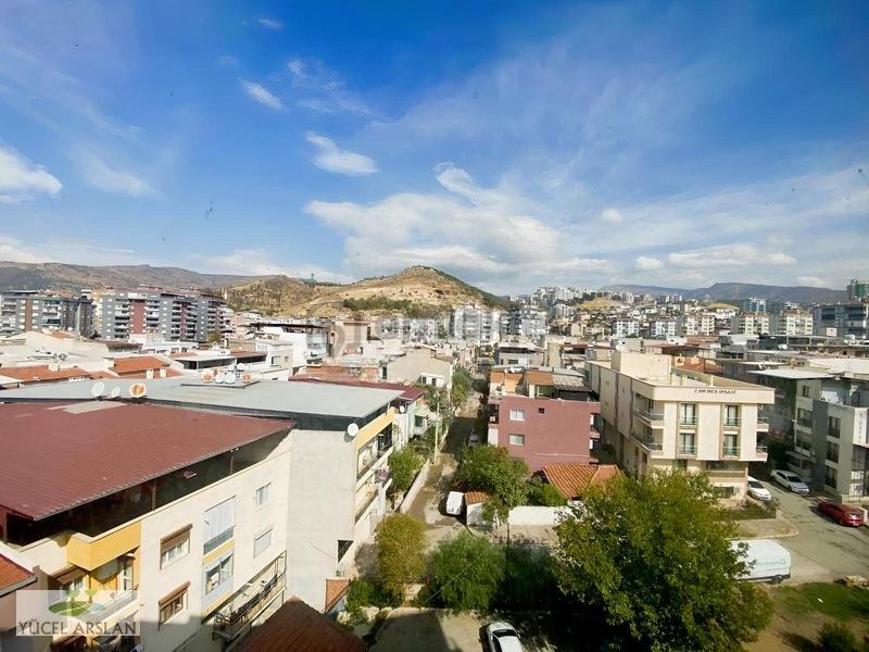 Bayraklı Postacılar'da Kiralık 3+1 Doğalgazlı Asansörlü Daire - 10