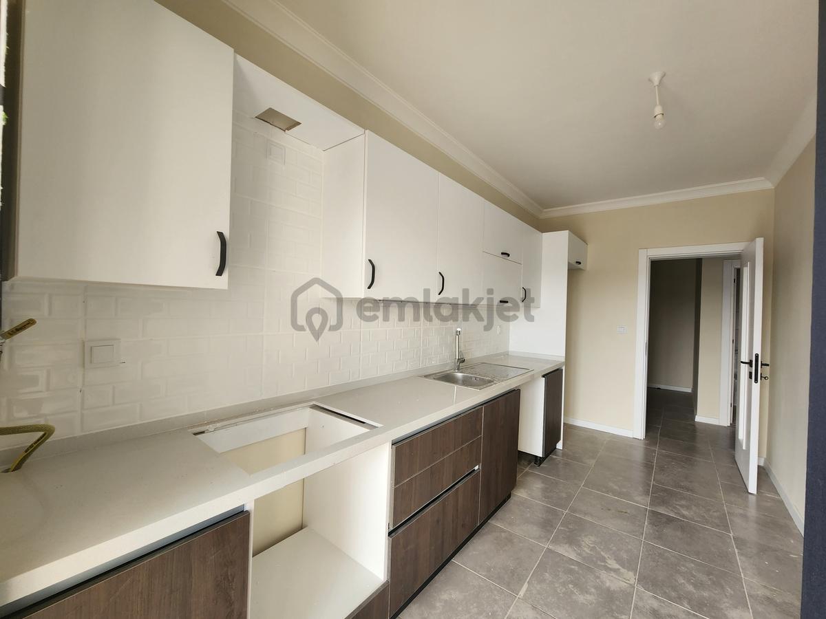 Kent Konut Kartepe Evlerinde 2+1 Kiralık Daire - 13