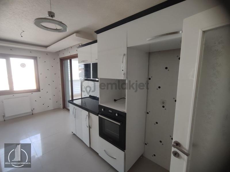 Oğuz Gezer'den Site Konforunda 2+1 Kiralık Daire - 3