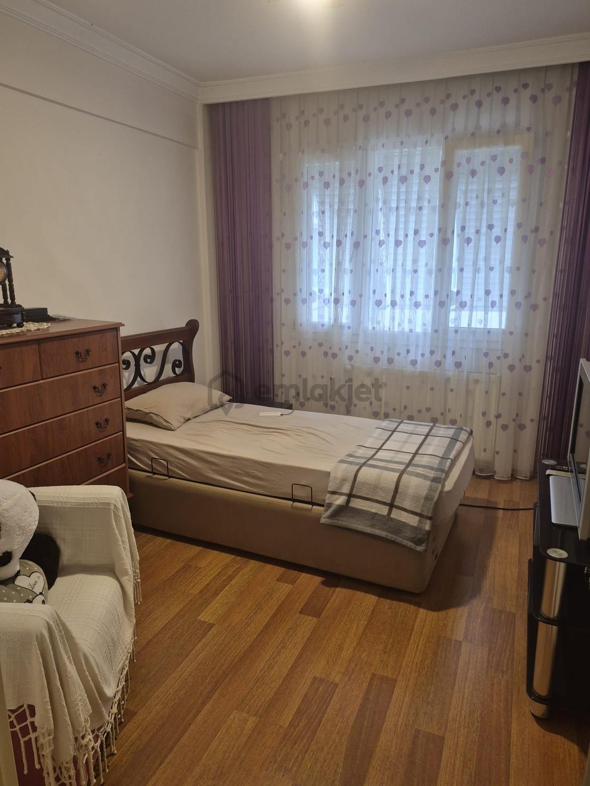 Satılık Şirinyerde 3+1 Bakımlı,ara Kat Daire - 19