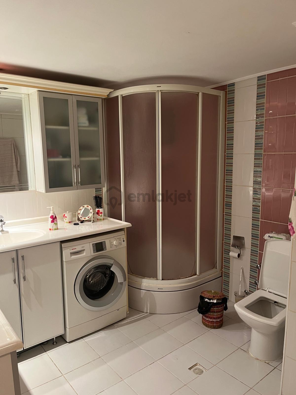 Satılık Şirinyerde 3+1 Bakımlı,ara Kat Daire - 32