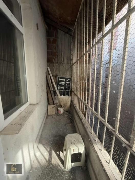 Şadırvanda Kiralık Dükkan Ofis - 10