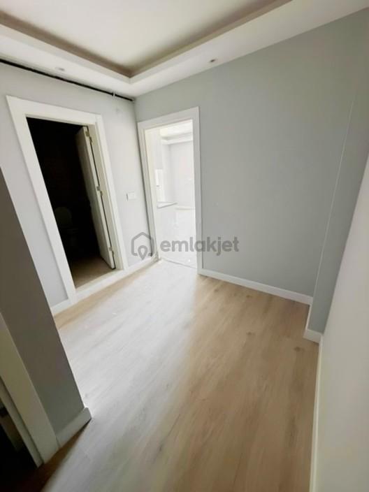 Ece Gayrimenkulden Satılık 2+0 - 8