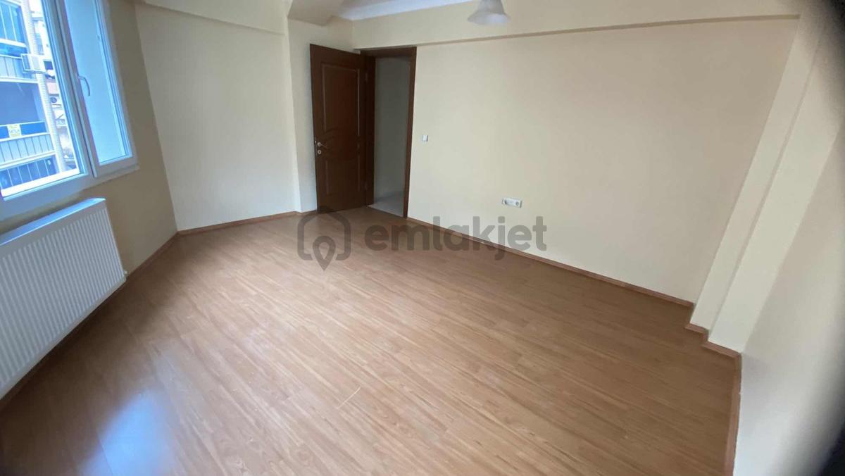 Kiralık 3+1 Hastanede Ve Anayol Üzeri - 11