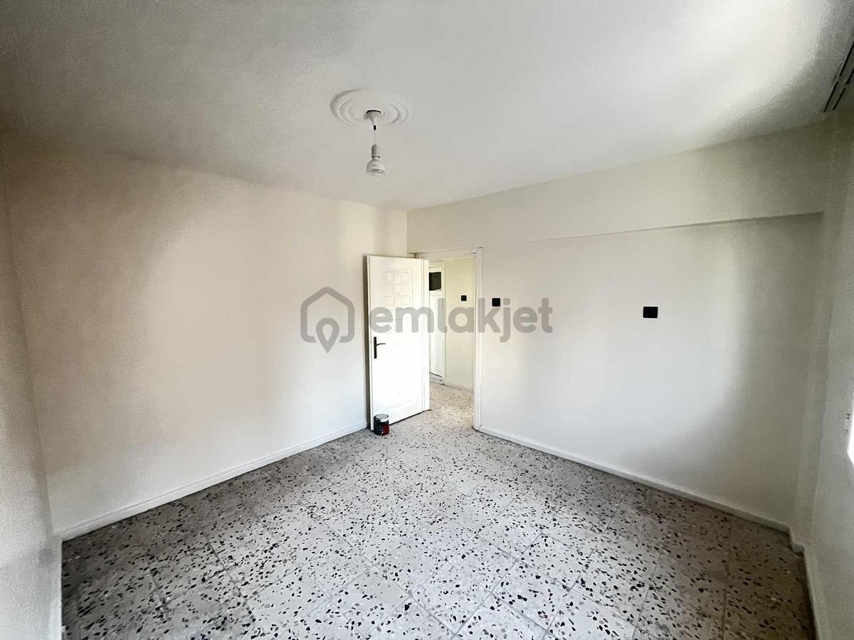 Finalden 2000 Evlerde Arakat Geniş 2+1 Kiralık Daire - 13