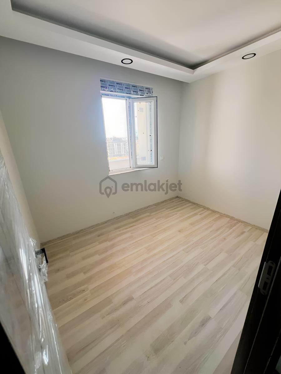 Esyasız Kiralık - 44