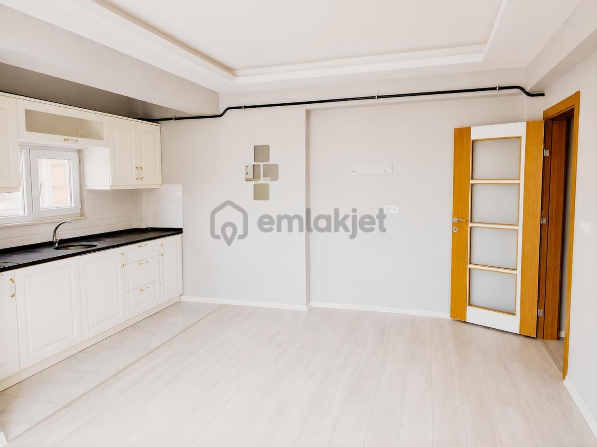 Deniz'den 2+1 Kiralık Ara Kat Daire - 6