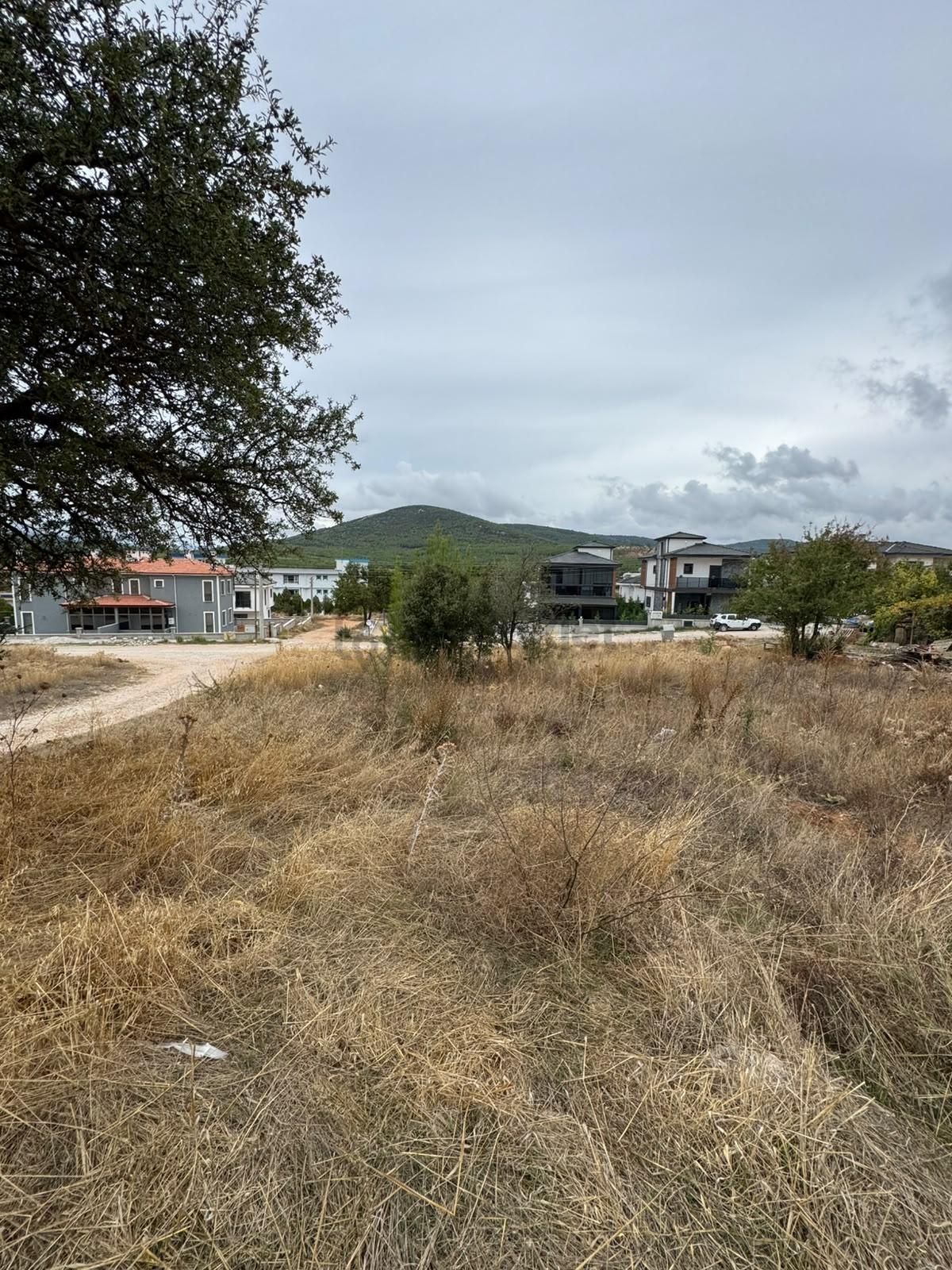 Menteşe Akçaova'da Satılık 415 M² %40 İmarlı Ticari Arsa - 12
