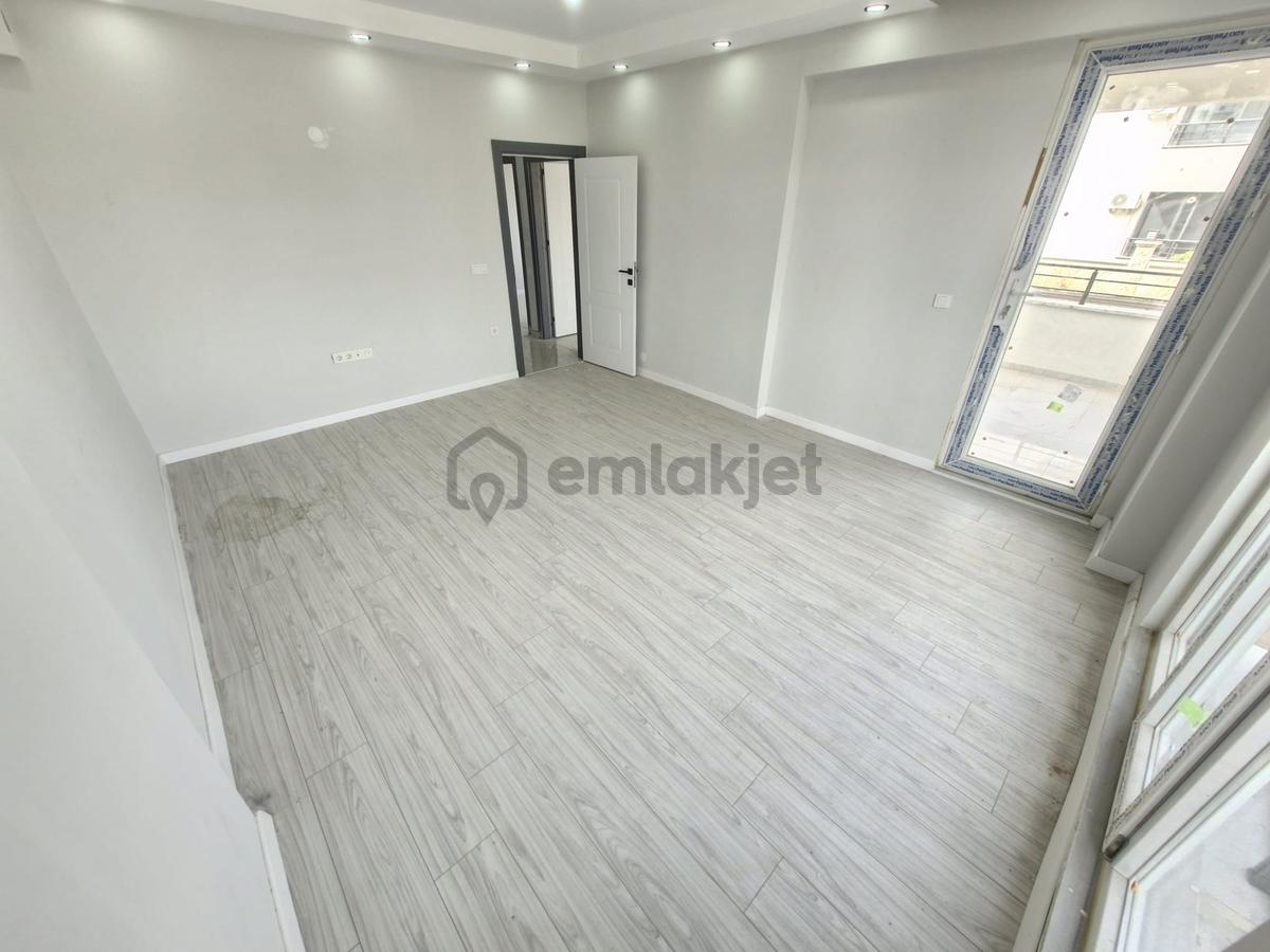 Huzur^dan Satılık 2+1 Daire (90m², Ara Kat, Ön Cephe) - 12