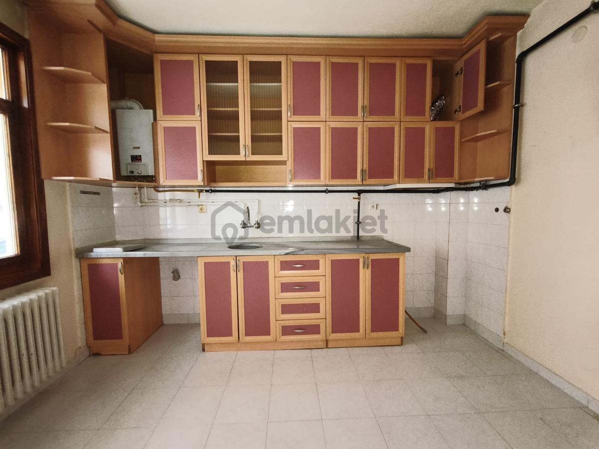 Araplar Akcami Yanında Satılık Daire - 24