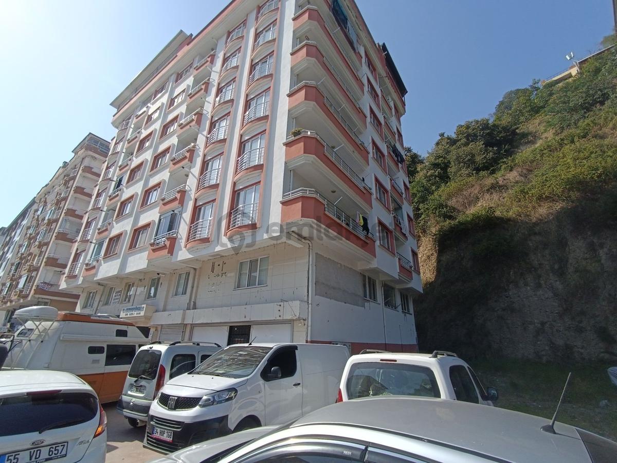 İlkadım Gençlik Cadde Üzerinde Satılık Daire Liman Mahallesinde