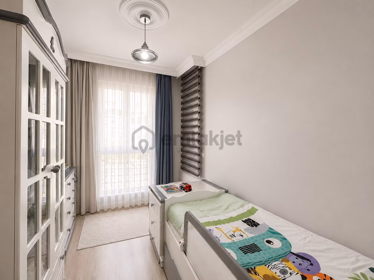 Güzeltepe'de Harika Konumda Site İçerisinde Satılık 2+1 Daire - 16