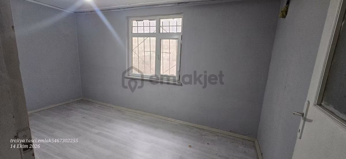 Kiralık Bahçeli Müstakil Ev - 16