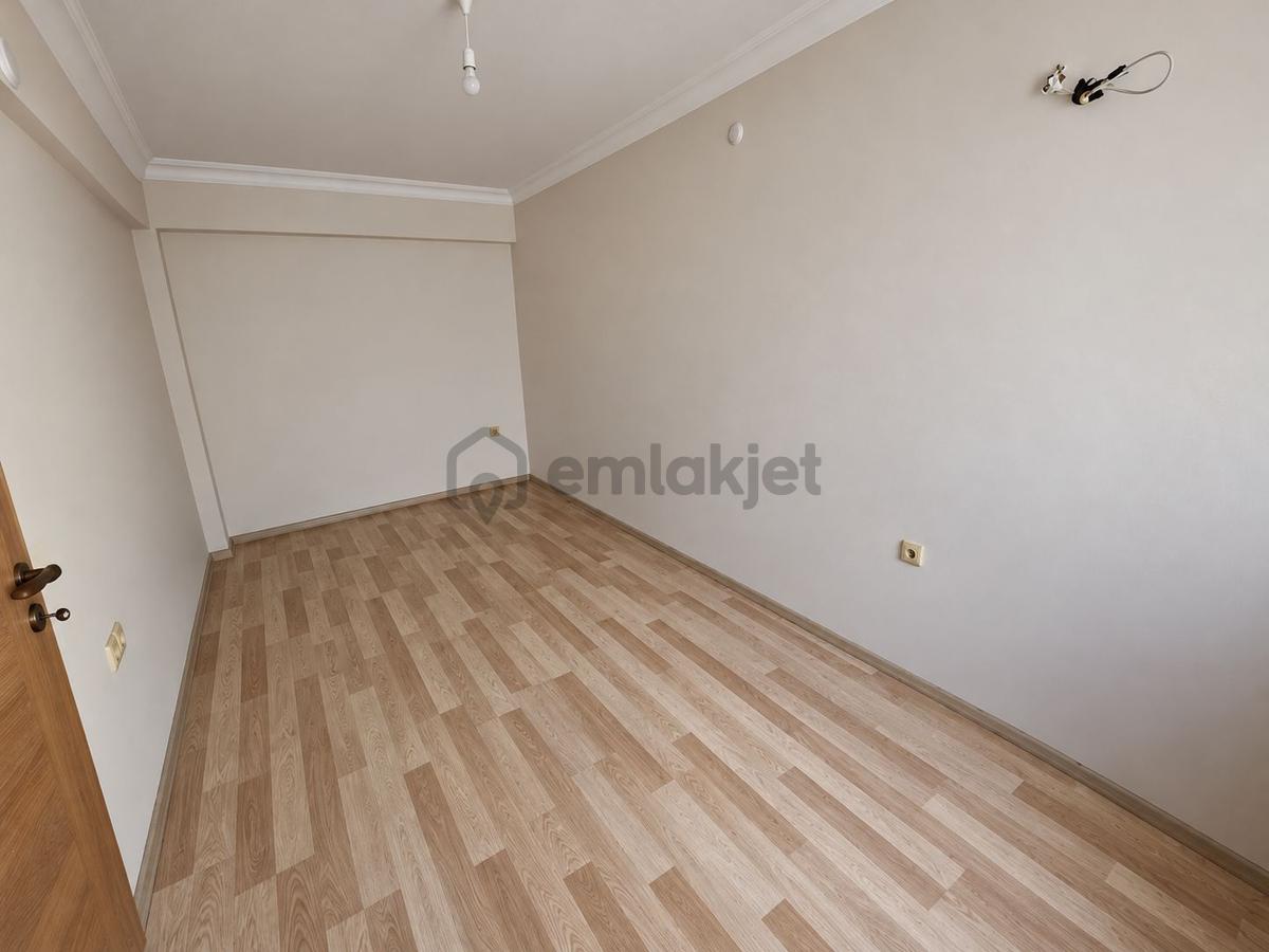 Örnekköy’de Kiralık, Geniş Ve Kullanışlı 3+1 Daire! - 17
