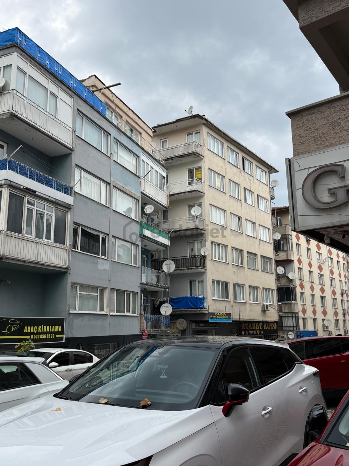 Çırpan Mahallesi’nde Kiralık 2+1 Daire! - 2