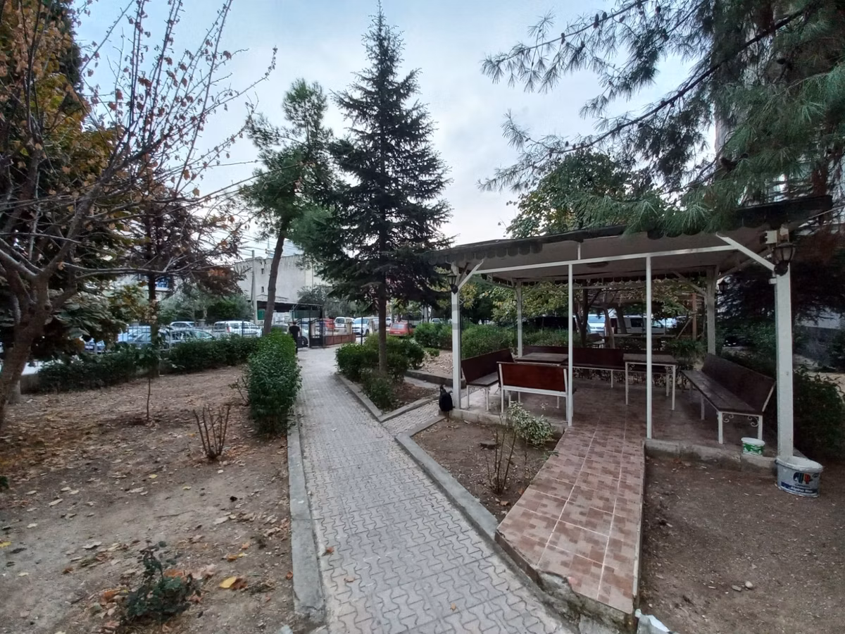 Karkent Sitesi'nde 3+1,3 Balkonlu, Güney Cepheli Satılık Daire - 6
