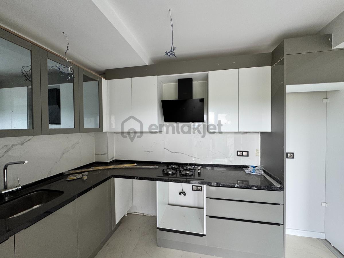 Havuzlu Site İçerisinde Kiralık 1+1 Mükemmel Daire - 20
