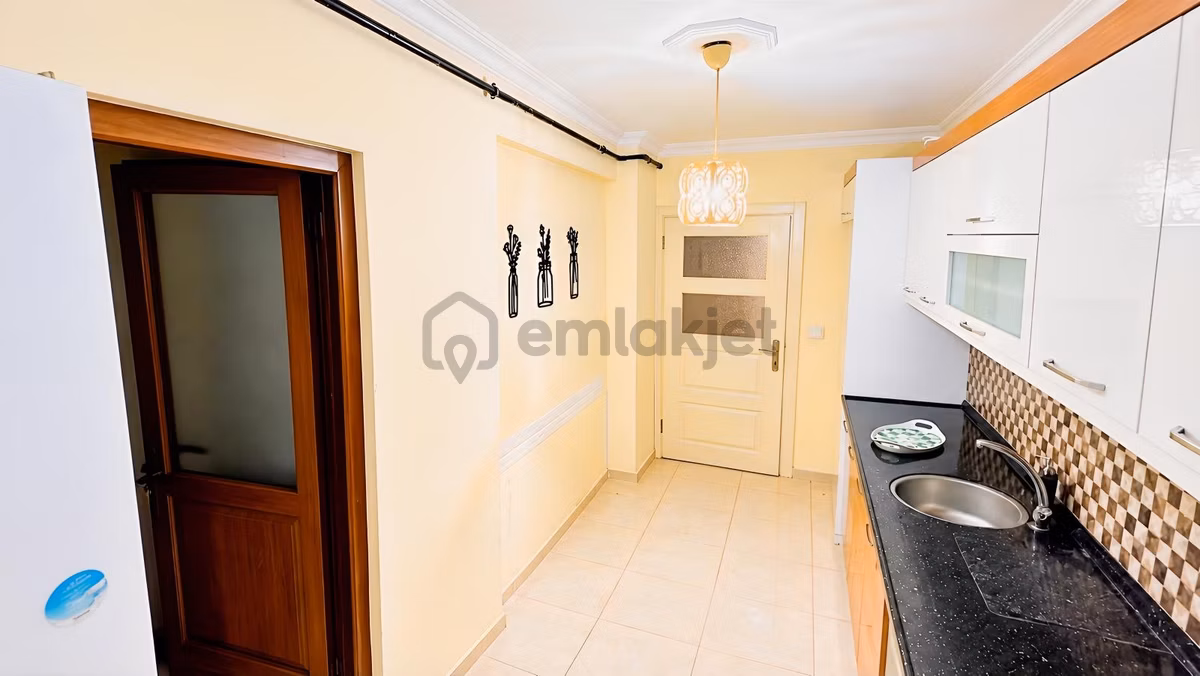 Çekmeköy Ekşioglu Kpalı Mutfak,ebeveyn Banyolu 2+1 Kiralık Daire - 9