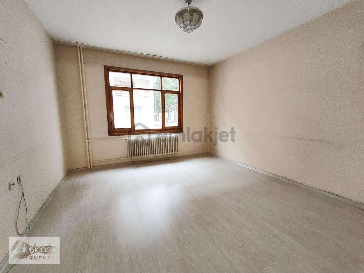Araplar Akcami Yanında Satılık Daire - 14