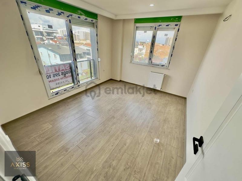 Altıntaş İskanlı Havuzlu Satılık 2+1 Daire - 29