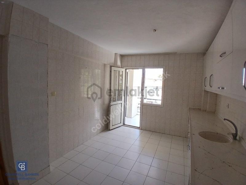 Güzelyalı'da Satılık 2+1 Daire, 80m², Merkezi Konum - 27