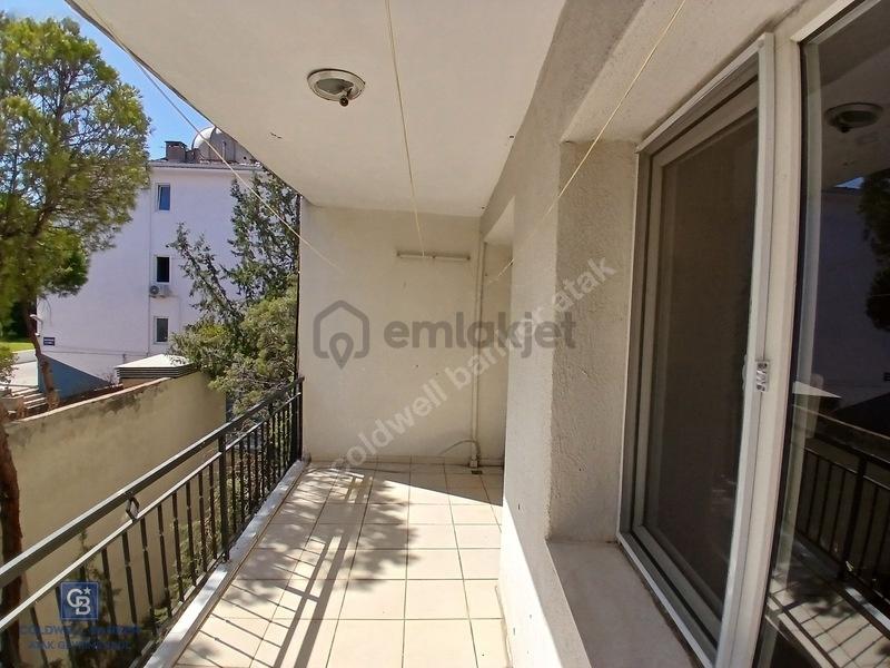 Güzelyalı'da Satılık 2+1 Daire, 80m², Merkezi Konum - 28