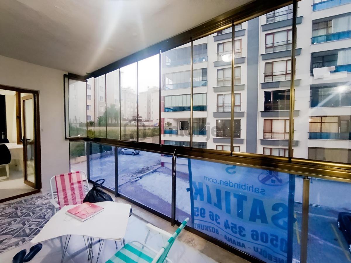 Yine * Zeybek* Den Royal Life Sitesi 2+1/105.m2 Satilik Daire