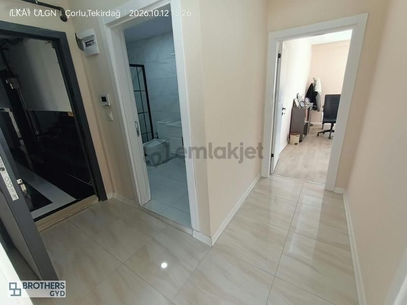 Brothersdan Rumeli Mah.ayrı Mutfaklı 65m2 1+1 Satılık Daire - 8