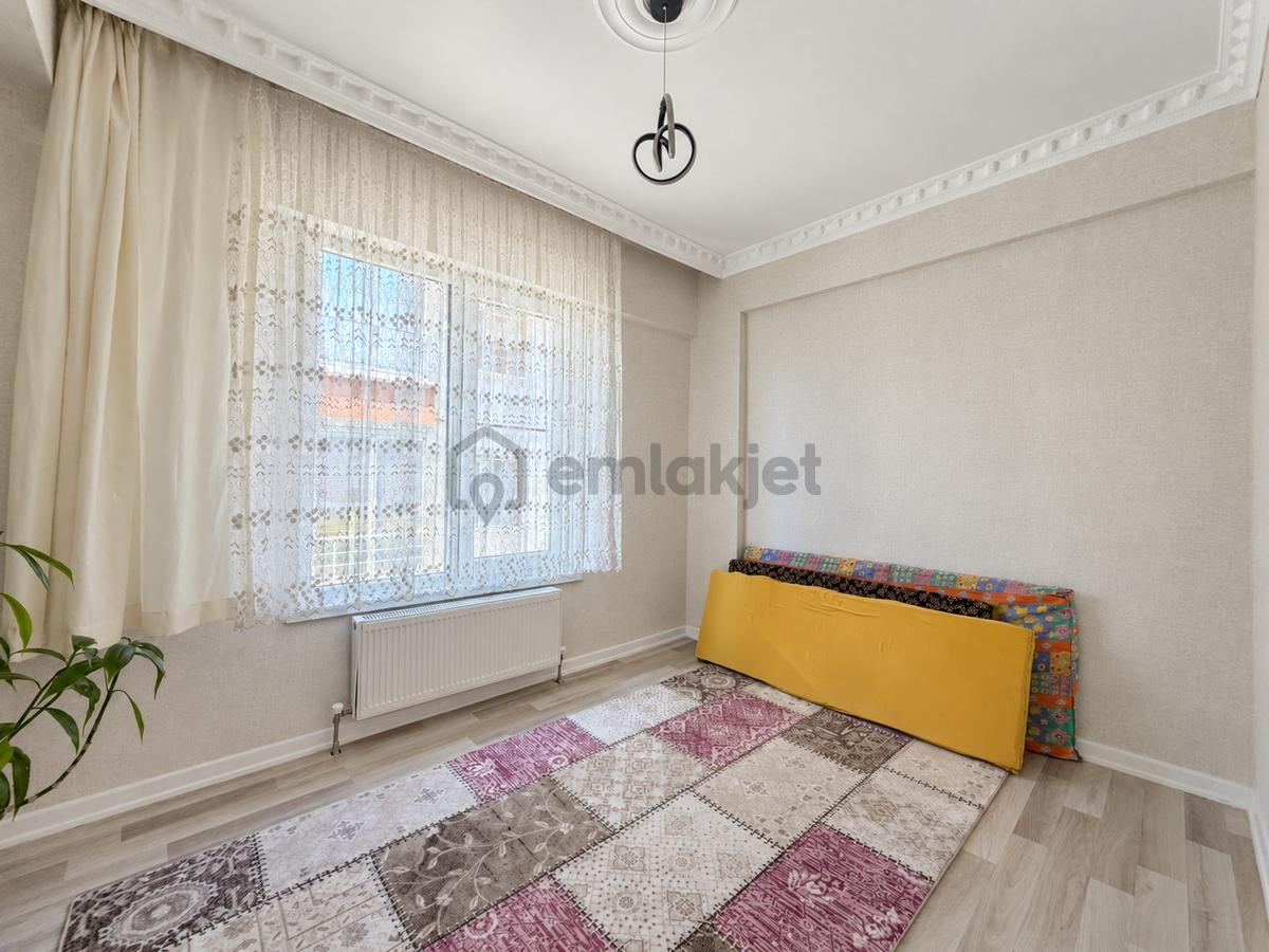 Bağlum Mahallesi Cadde Mevkiinde 3+1 Orta Kat Satılık Daire - 15
