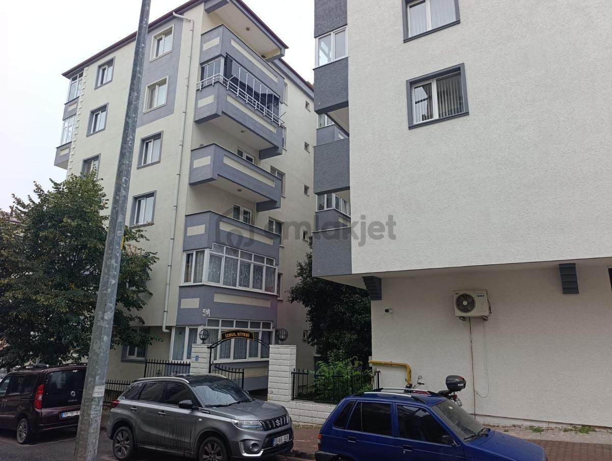 Remaxland'den Öztrak Cad. Site İçinde 2+1 Kiralık Daire - 19