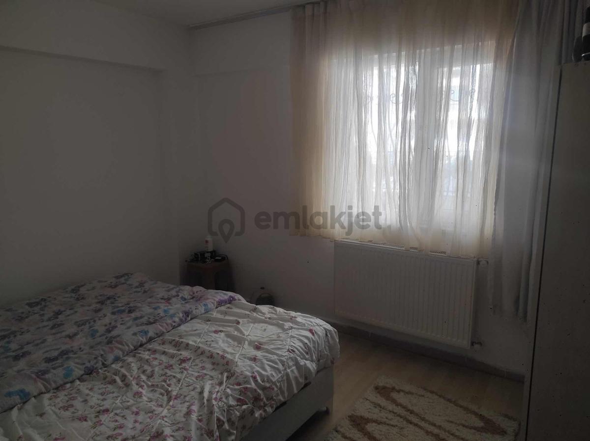 Esenevler De Eşyalı 2+1 - 6