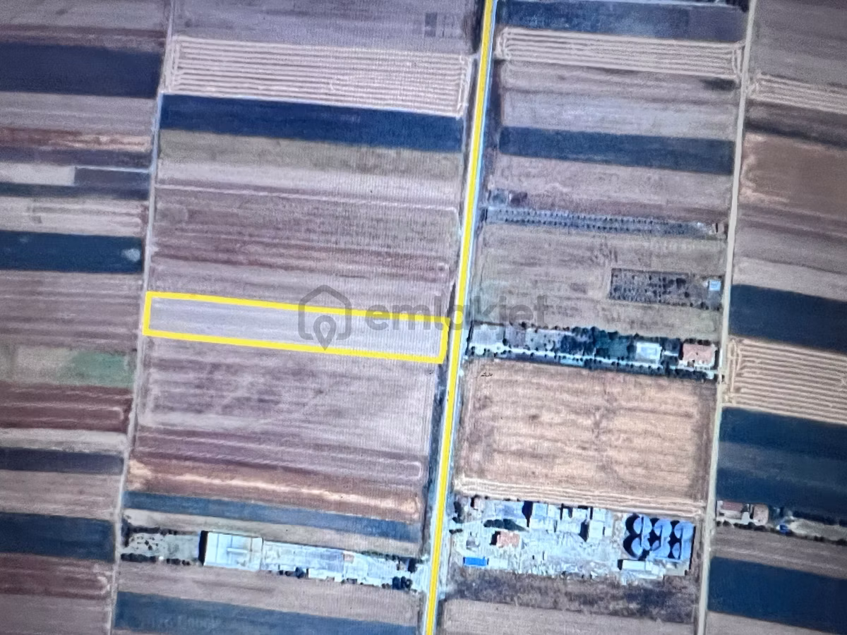 Silivri Çeltik Mahallesi’nde Satılık 9.997 M² Tarla - 2