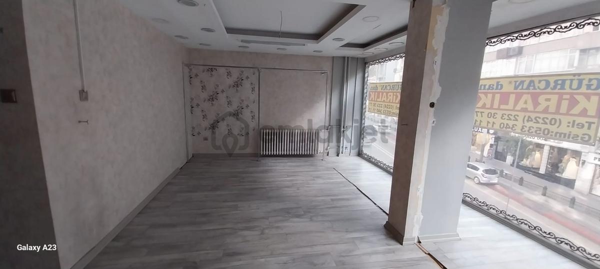 Altıparmak Cadde Üzerinde Kiralık İşyeri - 14
