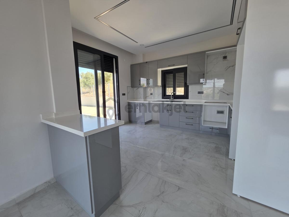 Didim'de 400 M2 Arsa Üzerinde Tam Müstakil Villa - 33