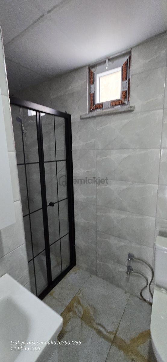 Satılık 2.kat Köşe Başı Ön Cepheli Daire - 23